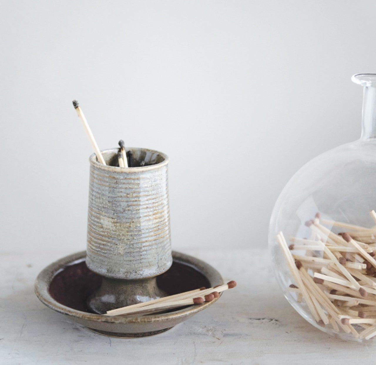 STONEWARE MATCH HOLDER WITH STRIKER PLATE